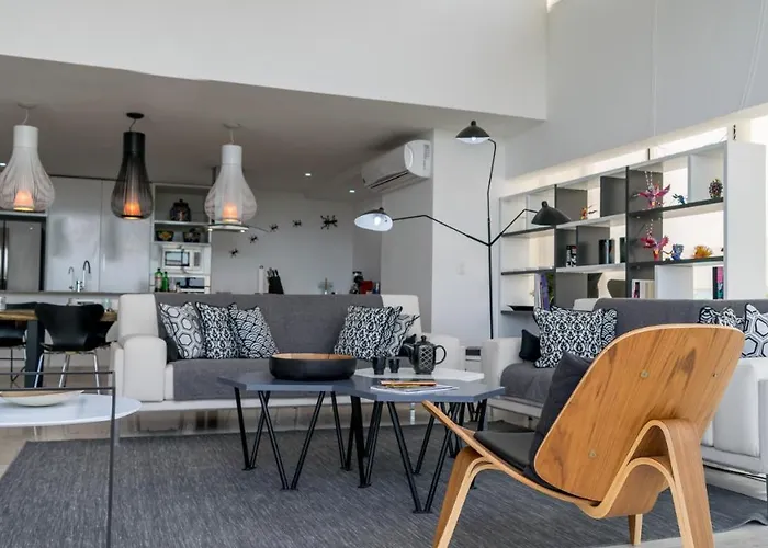 Siaan Betine 4br Deluxe Pdc *