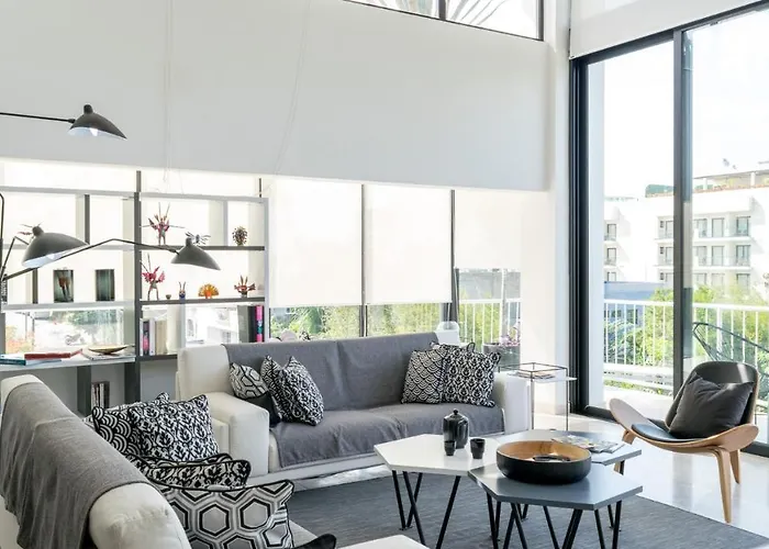 Siaan Betine 4br Deluxe Pdc